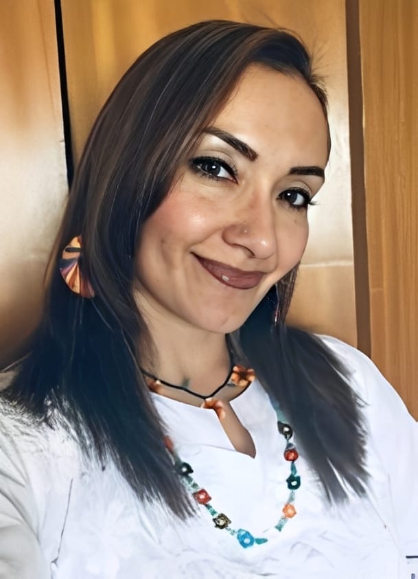 Elizabeth Segura. CANADÁ.